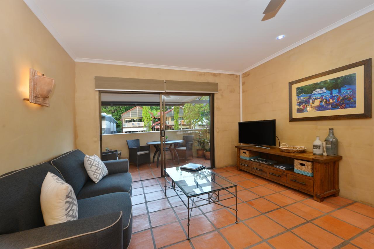 Seascape Apartments At Villa San Michele Port Douglas Exterior foto