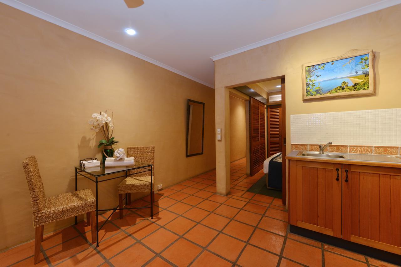 Seascape Apartments At Villa San Michele Port Douglas Exterior foto