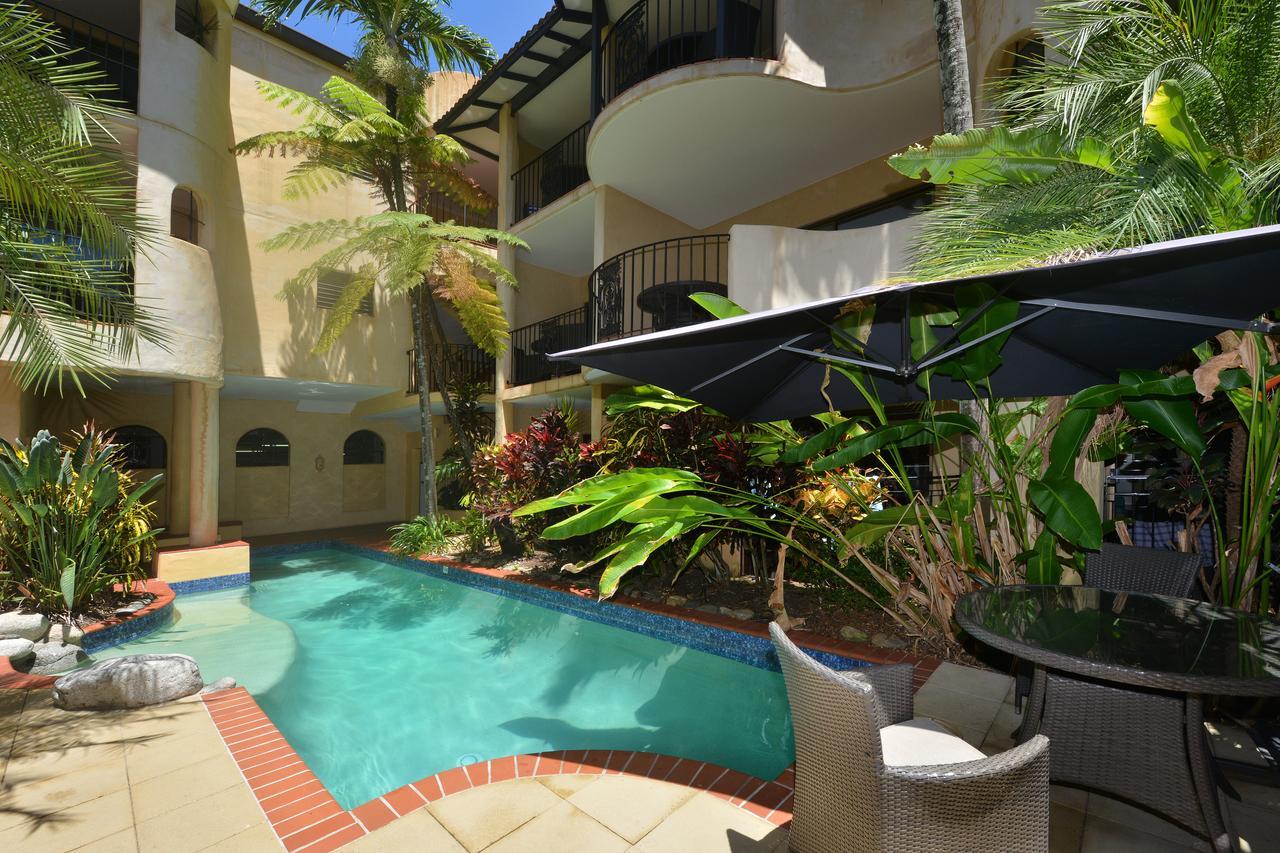 Seascape Apartments At Villa San Michele Port Douglas Exterior foto