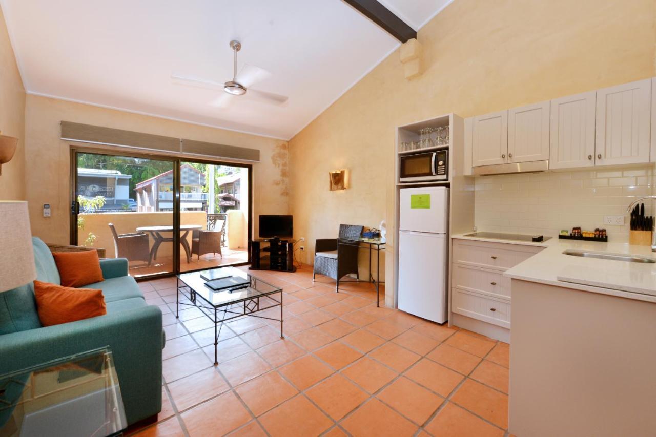 Seascape Apartments At Villa San Michele Port Douglas Exterior foto